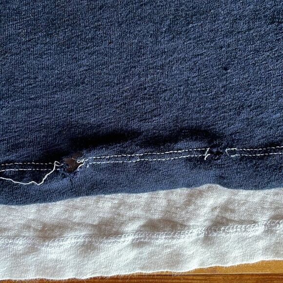 J. Crew White & Navy Linen Top - Picture 6 of 7